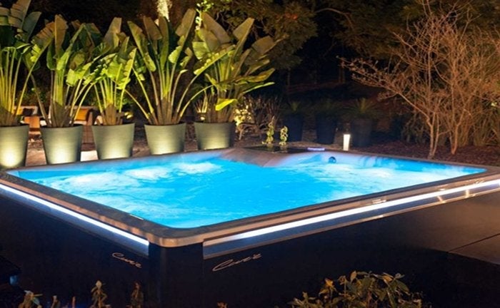 SPA CURIE 250 / 8 PESSOAS